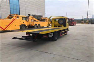 信宜非事故拖车