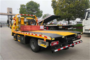 信宜道路救援拖车报价